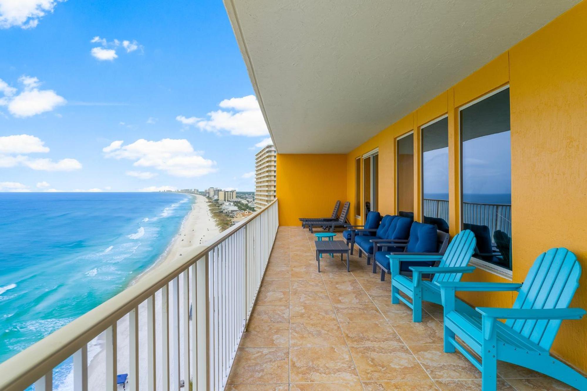Apartment Treasure Island 1401 *